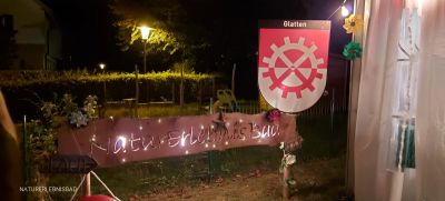 cdc903e6-a5f3-4b75-b30f-802077a6a123